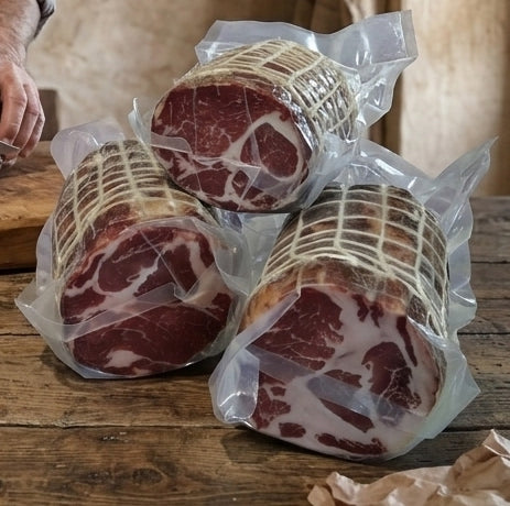 capocollo intero insaccato artigianale monti dauni puglia foggia salume nostrano bottega