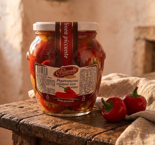 Peperoncini ripieni con tonno sott'olio, conserva artigianale pugliese Bottega Imperiale.