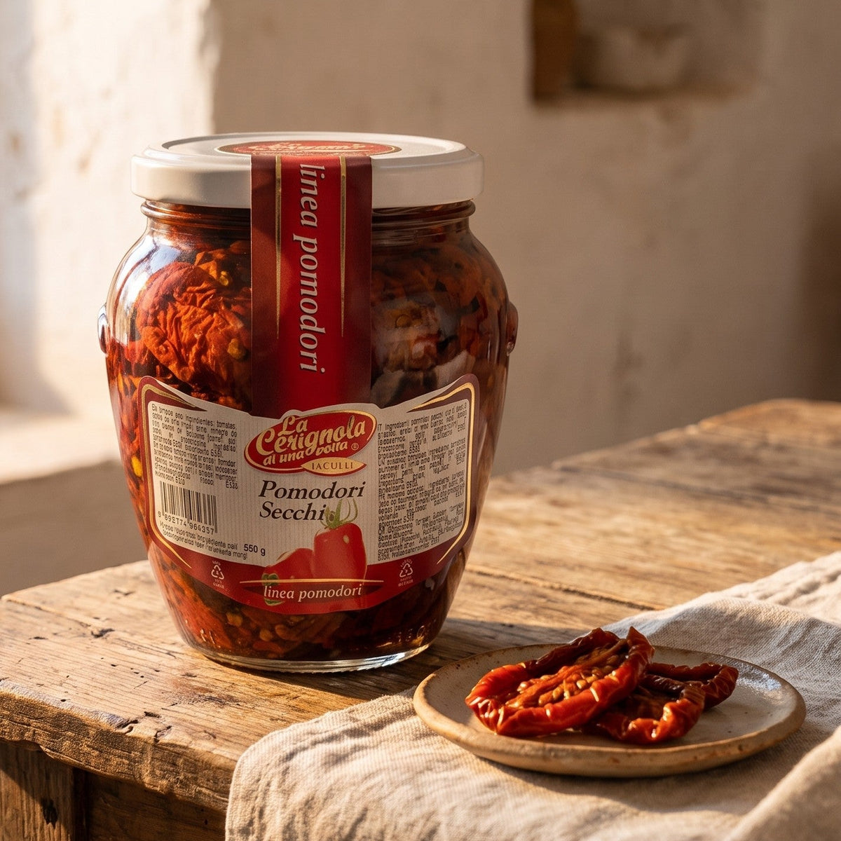 Pomodori secchi sott'olio con aglio, prezzemolo e peperoncino, vaso da 550 g