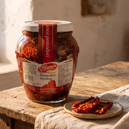 Pomodori secchi sott'olio con aglio, prezzemolo e peperoncino, vaso da 550 g
